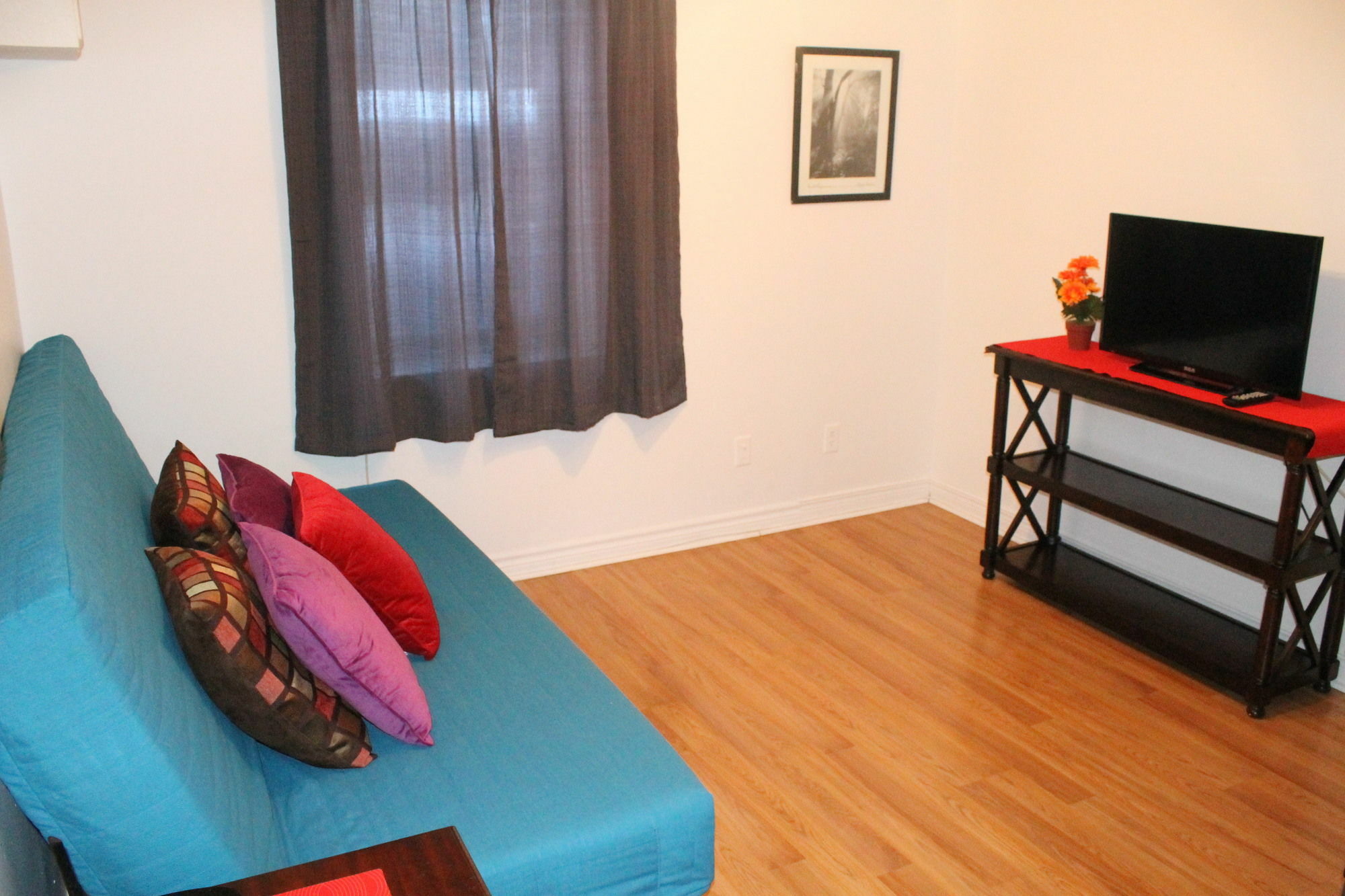 Apartment Adib - 2077 Walkley Rd Ottawa