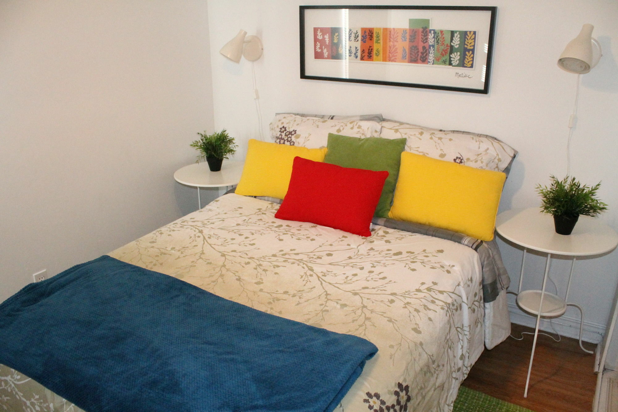 Adib - 2077 Walkley Rd Apartment *